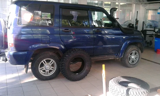Toyo Open Country M/T 265/75 R16 Toyo Open Country M/T 265/75 R16